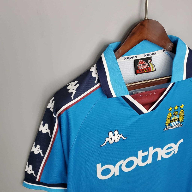 Camisa Manchester City Retrô 1997/1998 Azul - Kappa - DA Sports Oficial