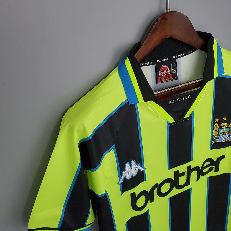 Camisa Manchester City Retrô 1998/1999 Amarela e Preta - Kappa - DA Sports Oficial