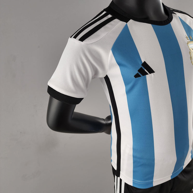 Kit Infantil Argentina 22/23 Adidas - Azul - DA Sports Oficial